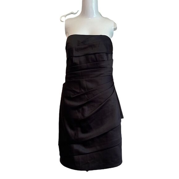 DAVID’S BRIDAL Black Short Pleated Satin Strapless Mini Dress.Size 8 - Picture 5 of 14